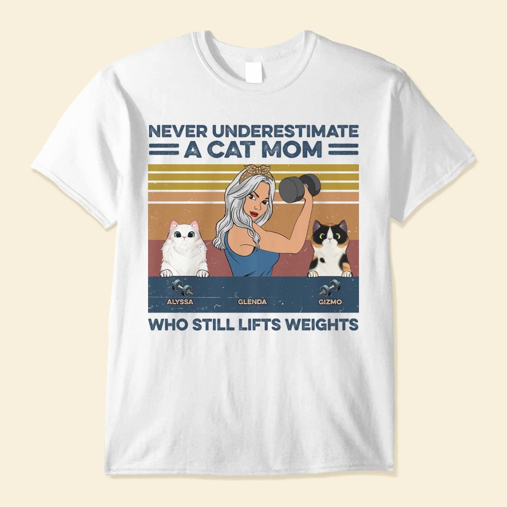 I Like Lifting And My Cats – Personalized Shirt